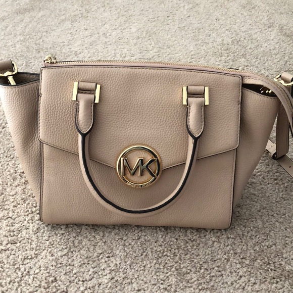 Michael Kors Handbags - Authentic MK Handbag